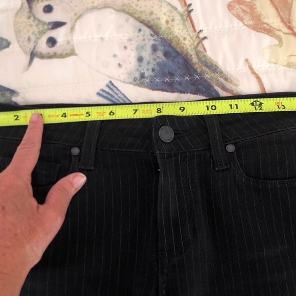 Paige Olga Steel Pinstripe Skinny Jeans size 28 - Picture 10 of 12